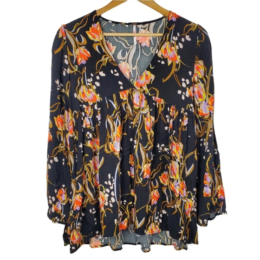 Free People Bella Black Floral Long Bell Sleeve Oversize Blouse Top Sz XS